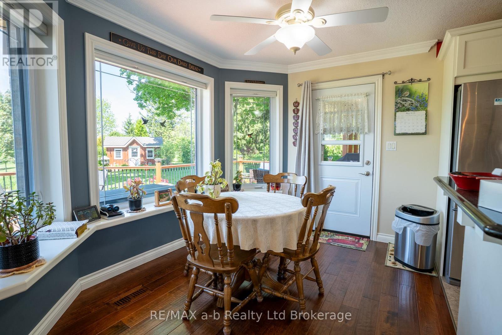 261 Middle Townline Road, Brant (Burford), Ontario  N0E 1E0 - Photo 21 - X13612238