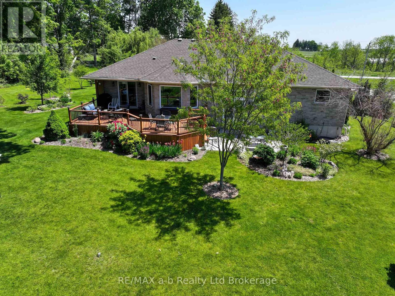 261 Middle Townline Road, Brant (Burford), Ontario  N0E 1E0 - Photo 6 - X13612238