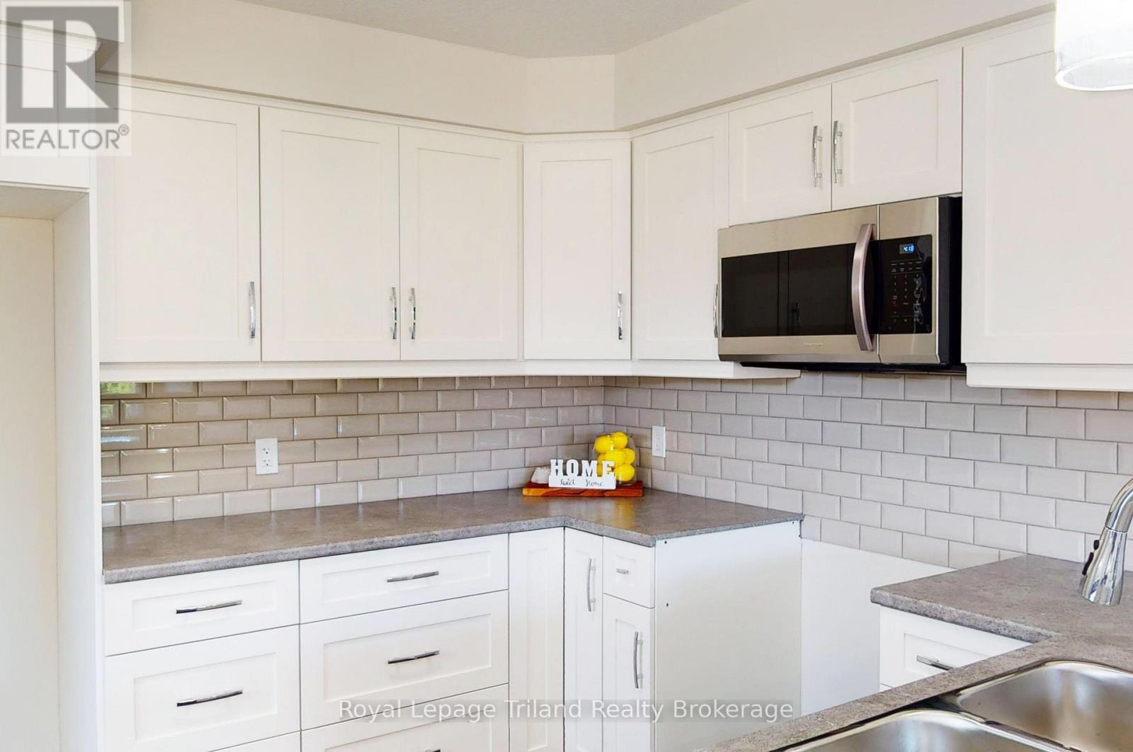 Unit B - 137 Wimpole Street, West Perth (Mitchell), Ontario  N0K 1N0 - Photo 6 - X13616804