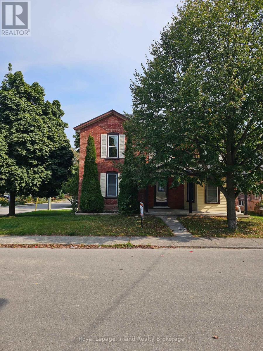 86 Victoria Street N, Woodstock (Woodstock - North), Ontario  N4S 6V3 - Photo 2 - X13616924