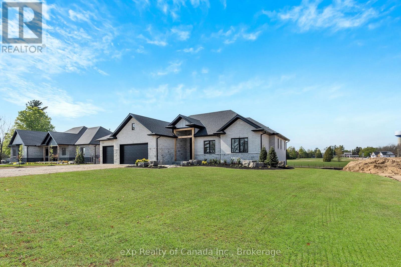 9 Clover Lane, Norwich (Otterville), Ontario  N0J 1R0 - Photo 2 - X13618702