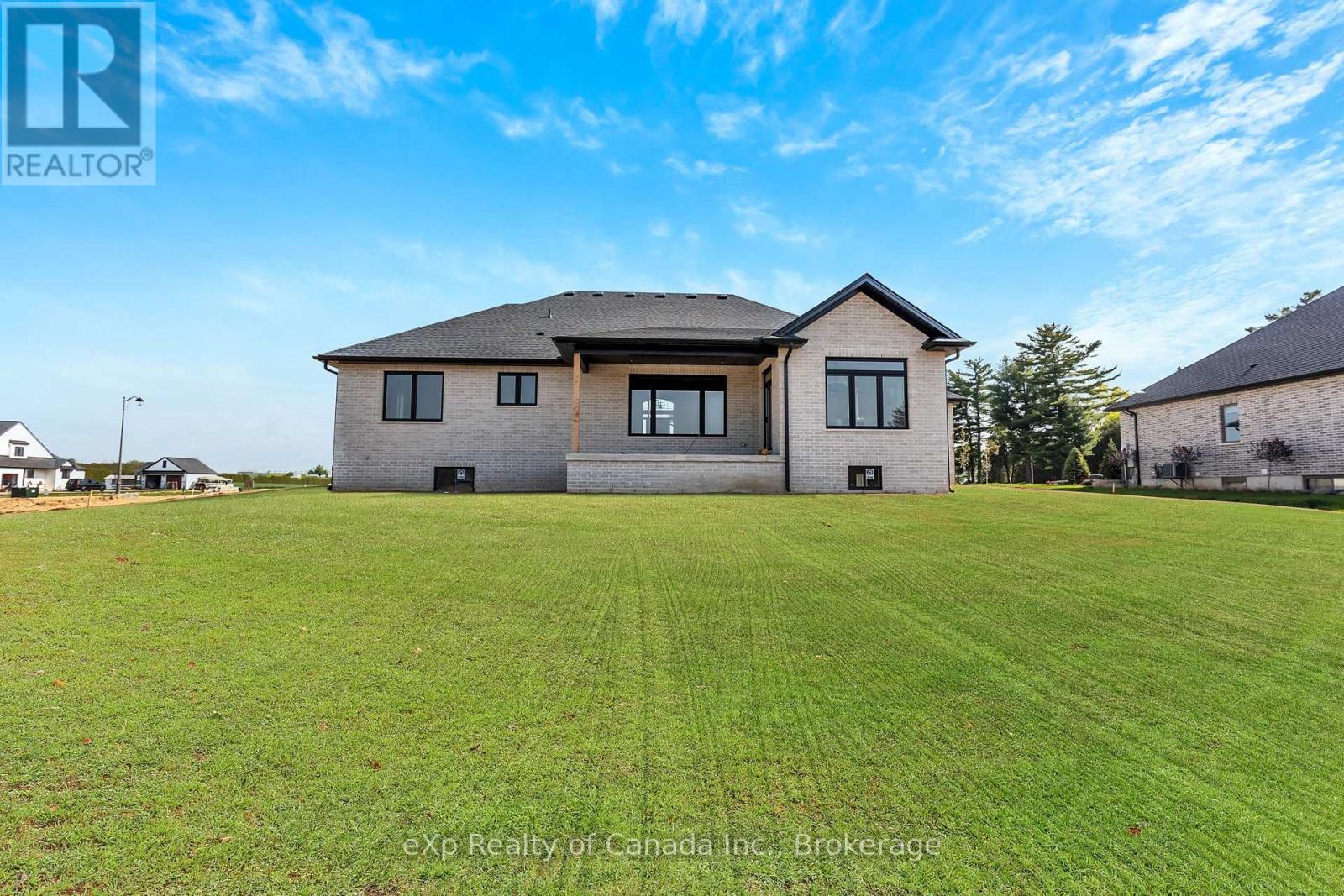 9 Clover Lane, Norwich (Otterville), Ontario  N0J 1R0 - Photo 3 - X13618702