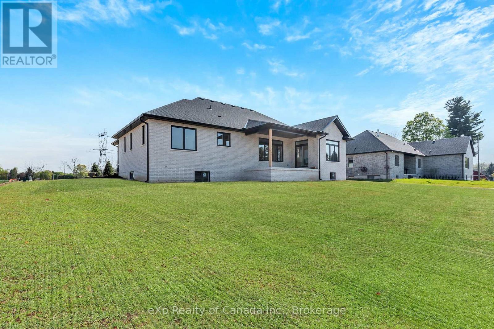 9 Clover Lane, Norwich (Otterville), Ontario  N0J 1R0 - Photo 4 - X13618702