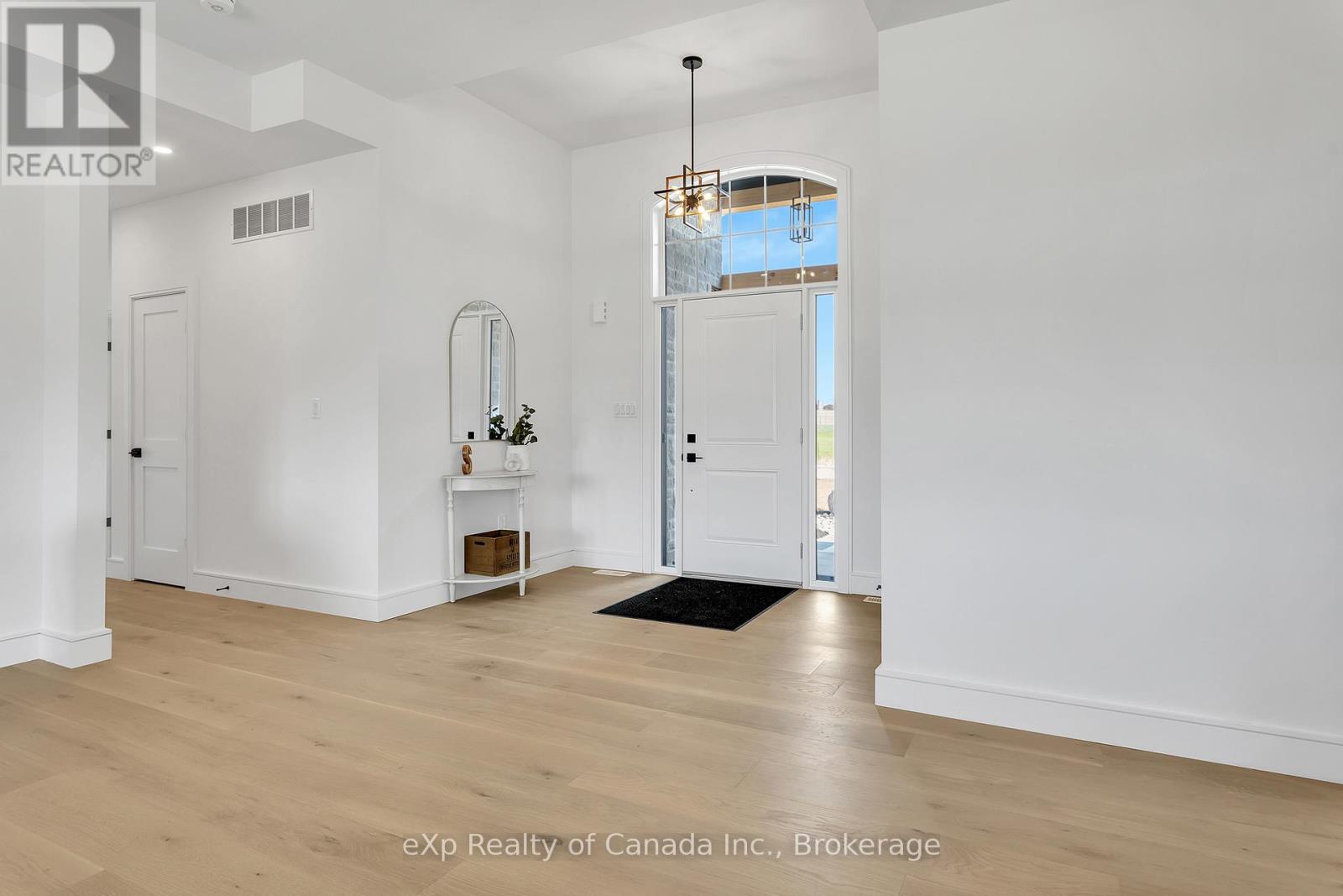 9 Clover Lane, Norwich (Otterville), Ontario  N0J 1R0 - Photo 8 - X13618702