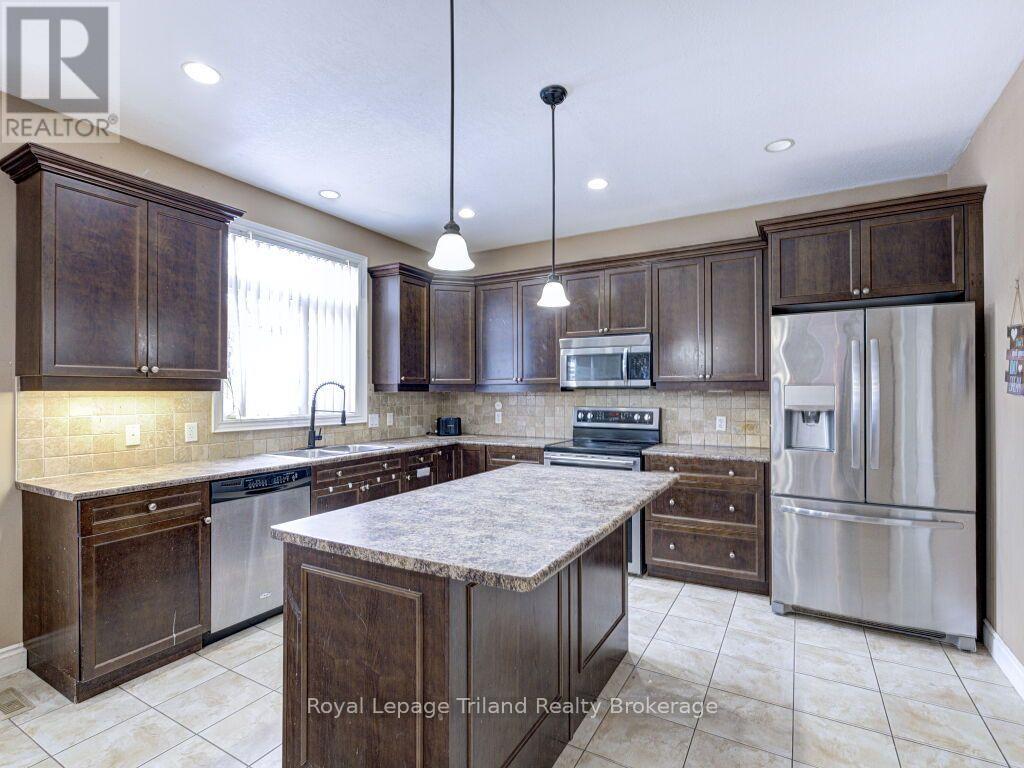 761 Glenwood Road N, Woodstock (Woodstock - North), Ontario  N4T 0A6 - Photo 22 - X13619418