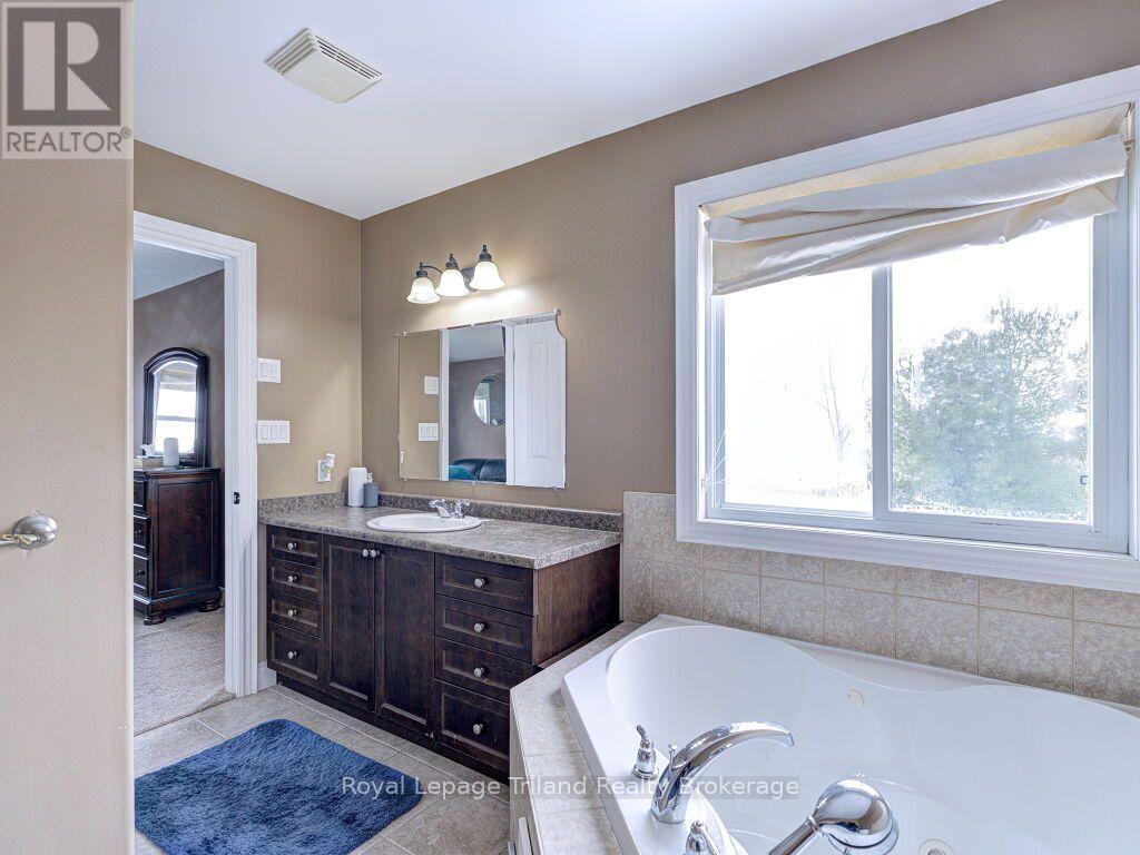 761 Glenwood Road N, Woodstock (Woodstock - North), Ontario  N4T 0A6 - Photo 35 - X13619418