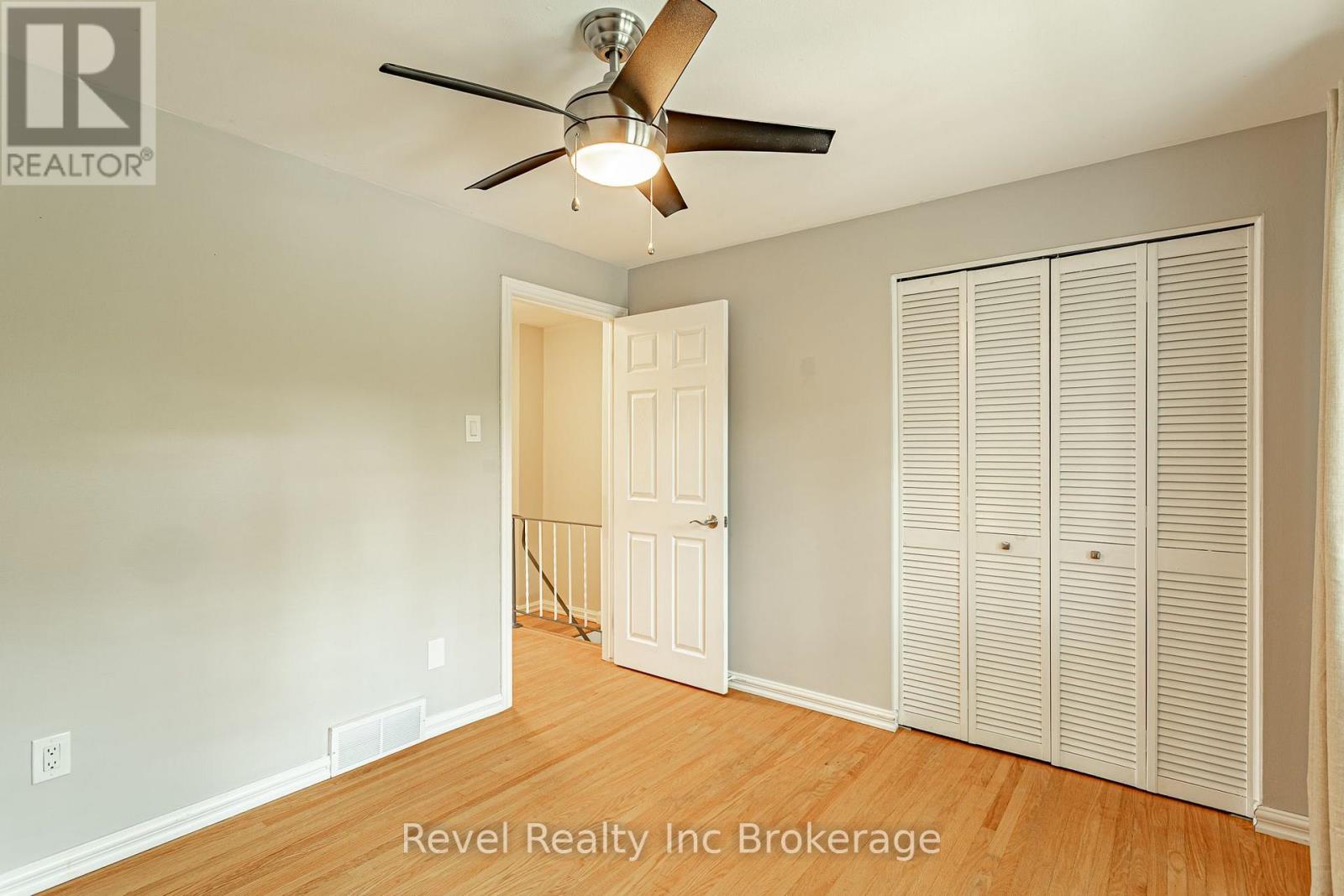 16 Homestead Crescent, London North (North F), Ontario  N6G 2E4 - Photo 9 - X13619948