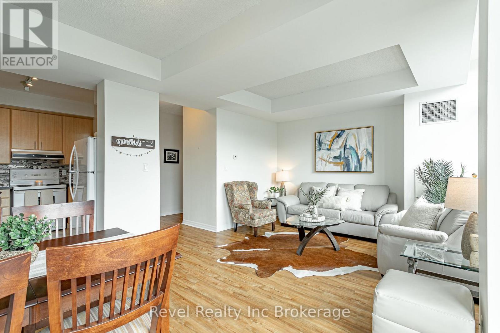 515 - 80 Port Street E, Mississauga (Port Credit), Ontario  L5G 4V6 - Photo 12 - W13620240