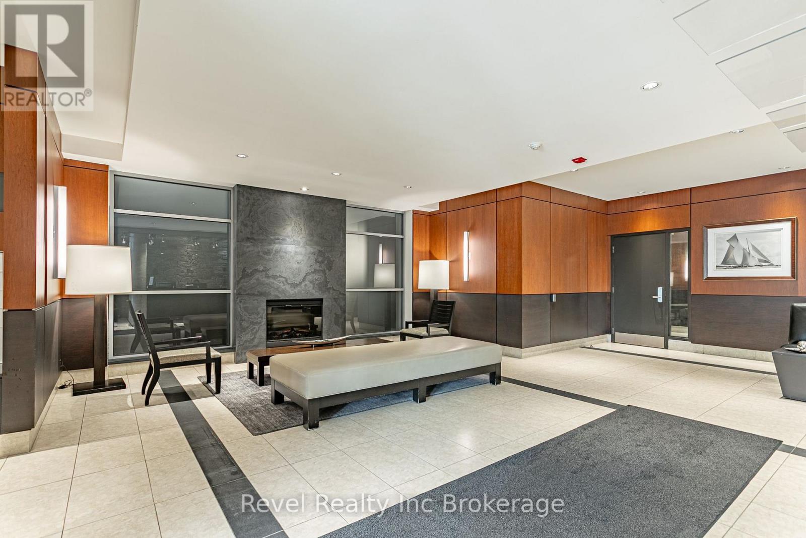 515 - 80 Port Street E, Mississauga (Port Credit), Ontario  L5G 4V6 - Photo 4 - W13620240
