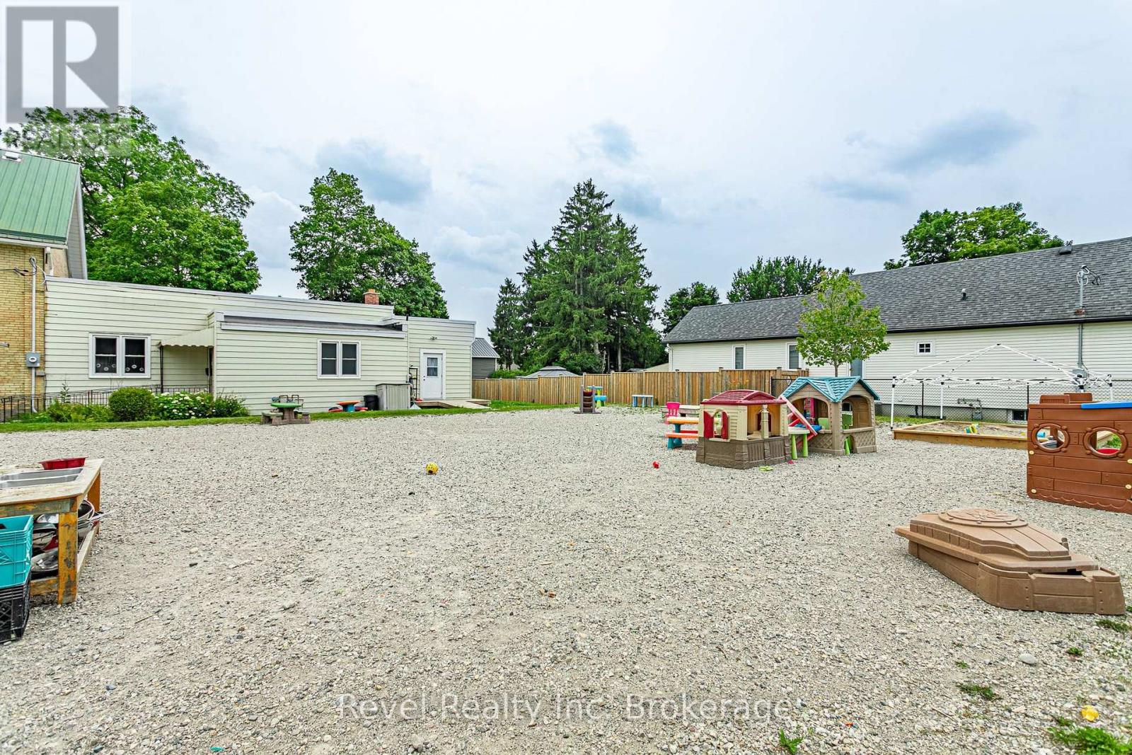 11 Vincent Street, East Zorra-Tavistock (Innerkip), Ontario  N0J 1M0 - Photo 24 - X13623952