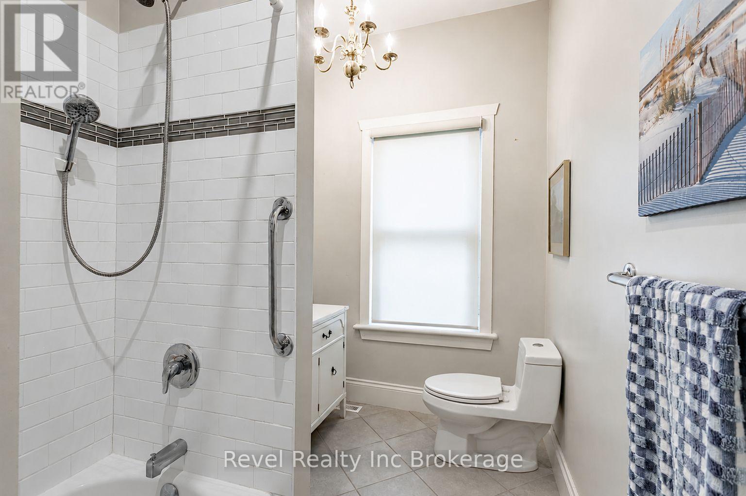 31 Givins Street, Woodstock (Woodstock - North), Ontario  N4S 5Y6 - Photo 10 - X13623992