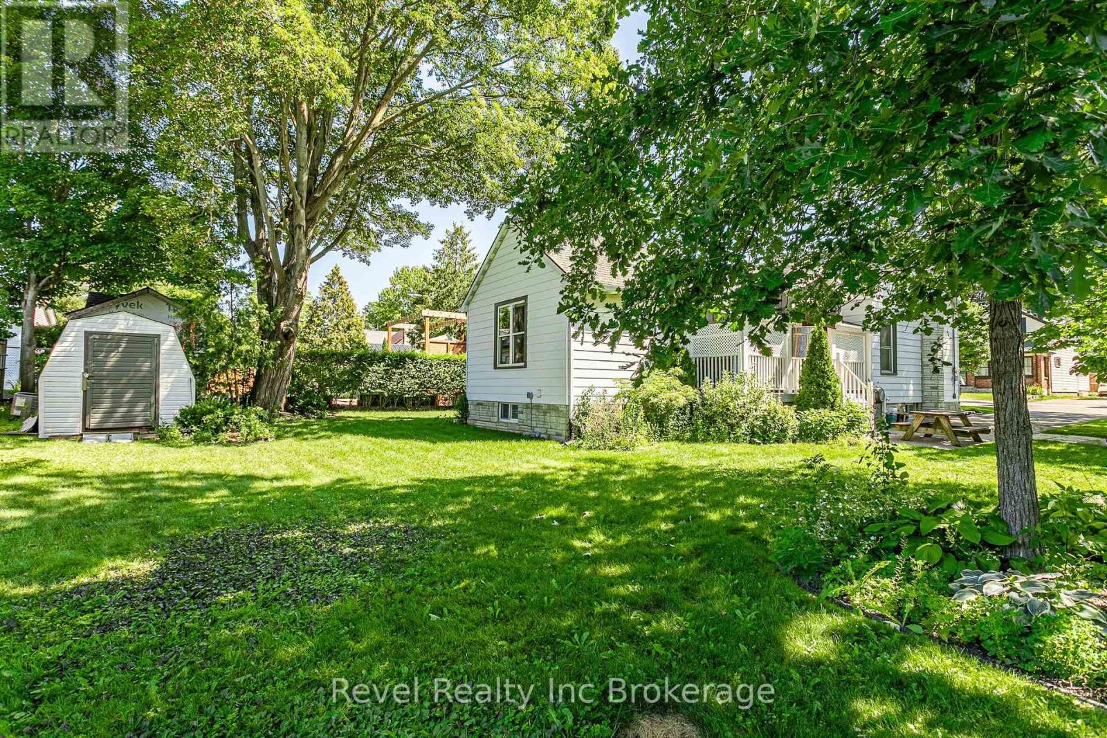 31 Givins Street, Woodstock (Woodstock - North), Ontario  N4S 5Y6 - Photo 23 - X13623992
