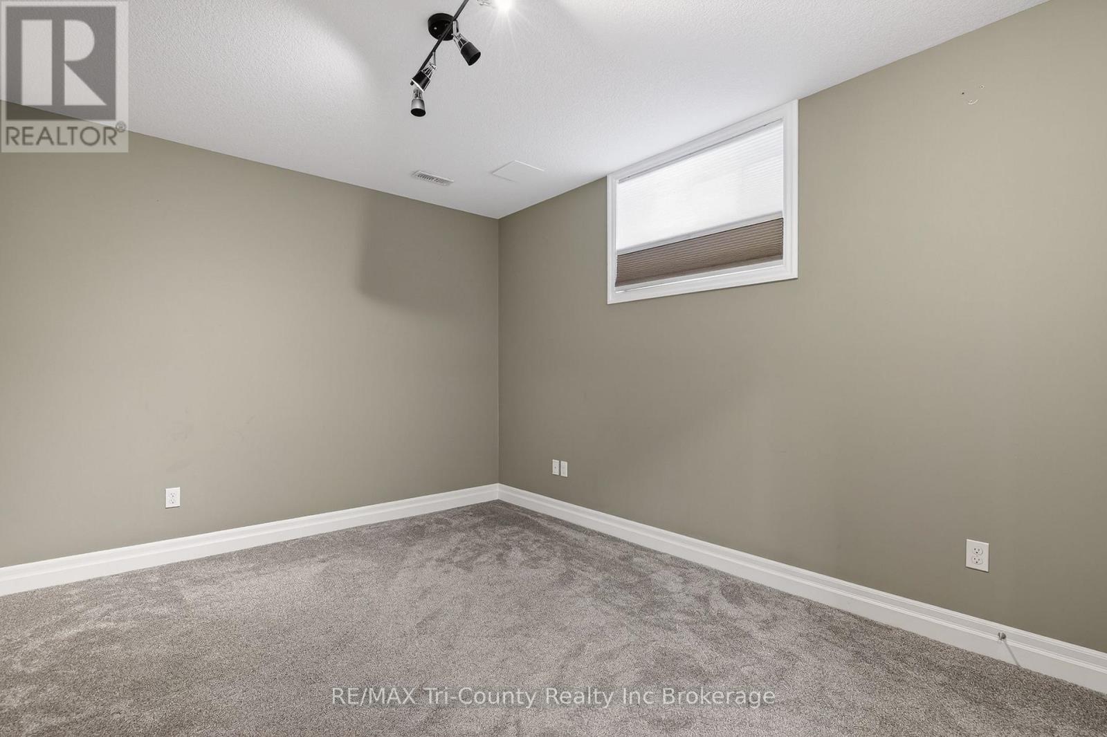 150 Denrich Avenue, Tillsonburg, Ontario  N4G 0H3 - Photo 23 - X13625244