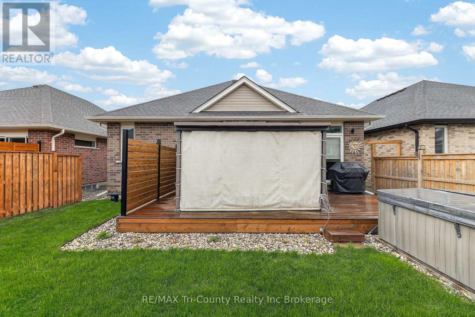 150 Denrich Avenue, Tillsonburg, Ontario  N4G 0H3 - Photo 32 - X13625244