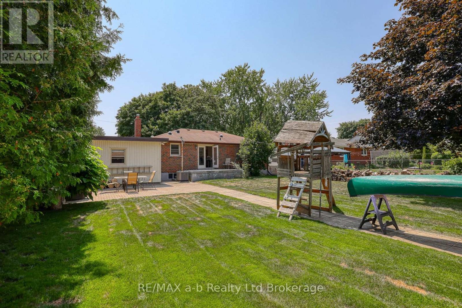 6752 Beattie Street, London South (South V), Ontario  N6P 1A7 - Photo 10 - X13630292