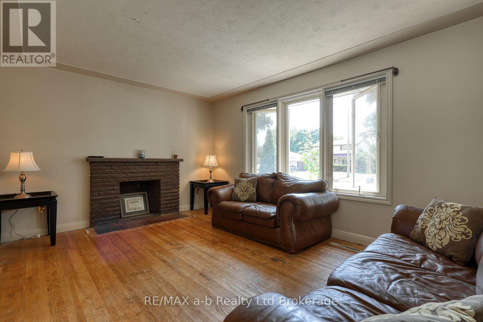 6752 Beattie Street, London South (South V), Ontario  N6P 1A7 - Photo 16 - X13630292