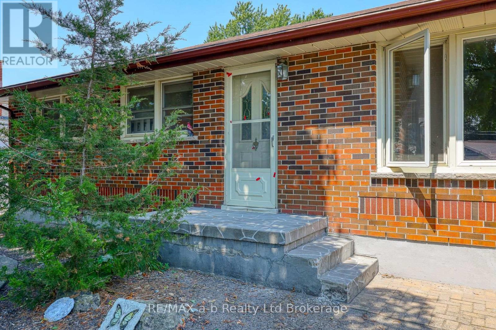 6752 Beattie Street, London South (South V), Ontario  N6P 1A7 - Photo 7 - X13630292