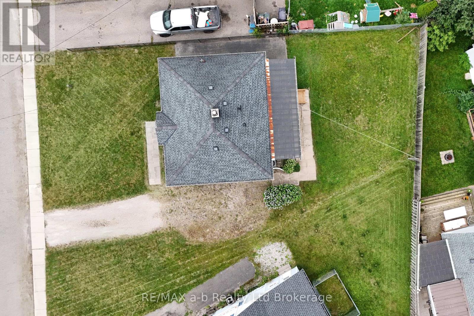 41 Kensington Street, Woodstock (Woodstock - North), Ontario  N4S 5L5 - Photo 4 - X13630850