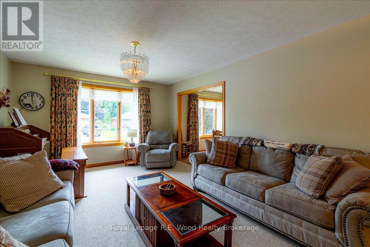 48 Allen Street, Tillsonburg, Ontario  N4G 4X8 - Photo 7 - X13631350