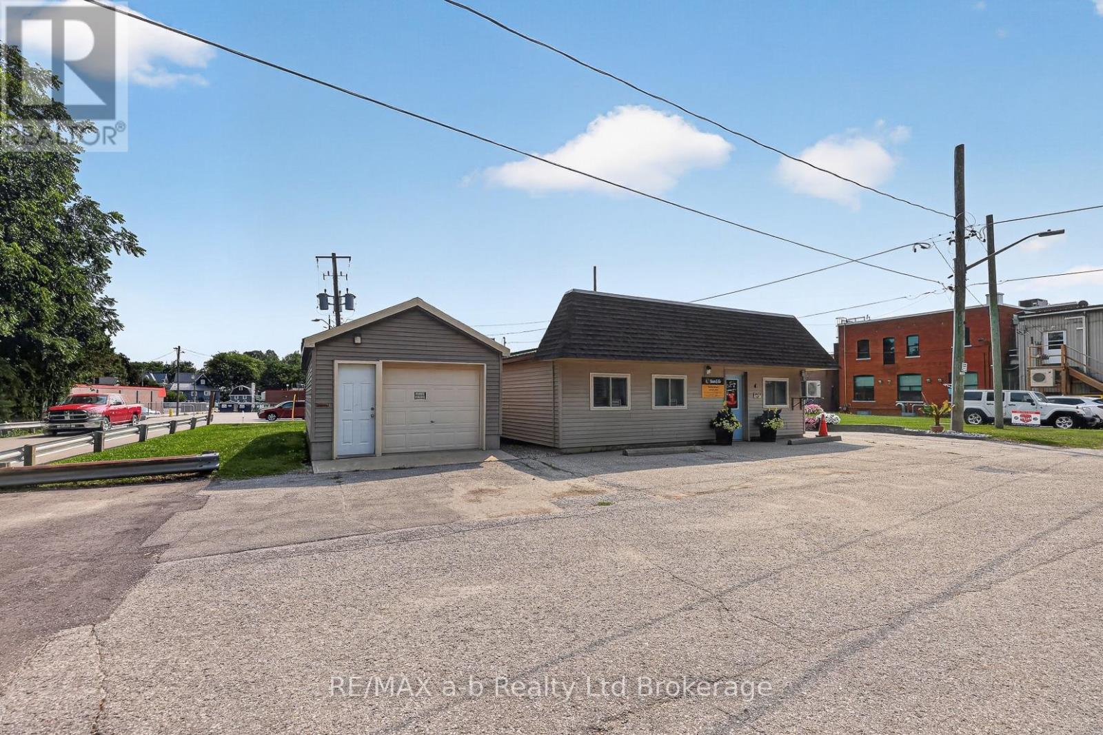 4 Washington Street, Norwich (Norwich Town), Ontario  N0J 1P0 - Photo 8 - X13633262