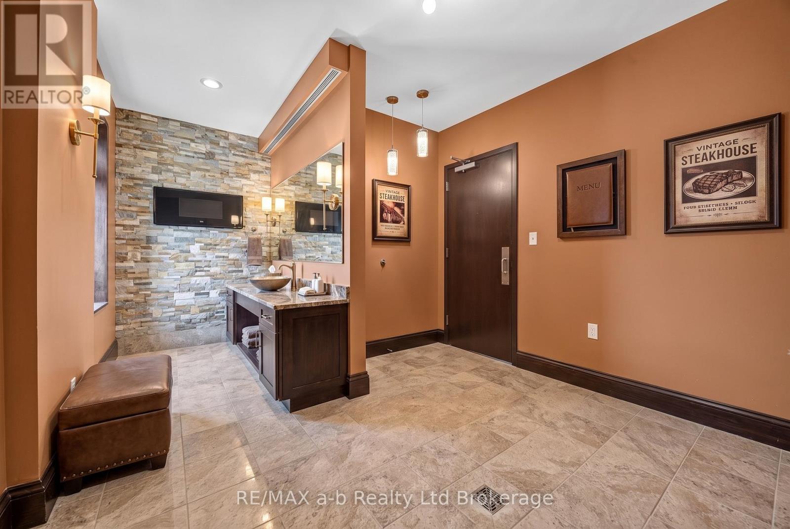 95 Victoria Street S, Woodstock (Woodstock - South), Ontario  N4S 3K2 - Photo 33 - X13633600