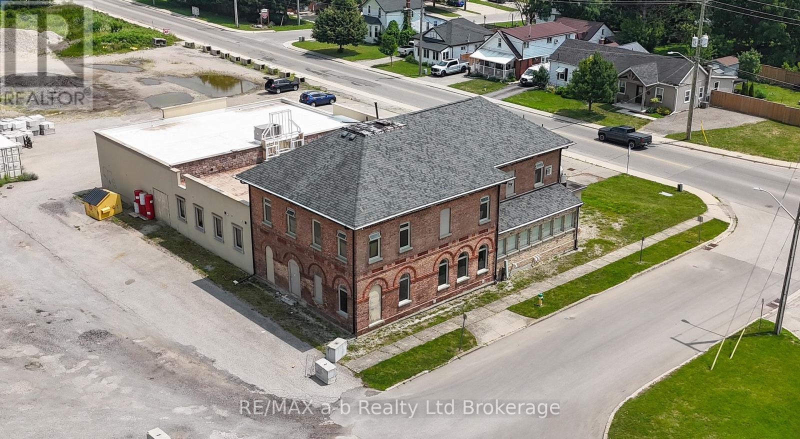 95 Victoria Street S, Woodstock (Woodstock - South), Ontario  N4S 3K2 - Photo 4 - X13633600
