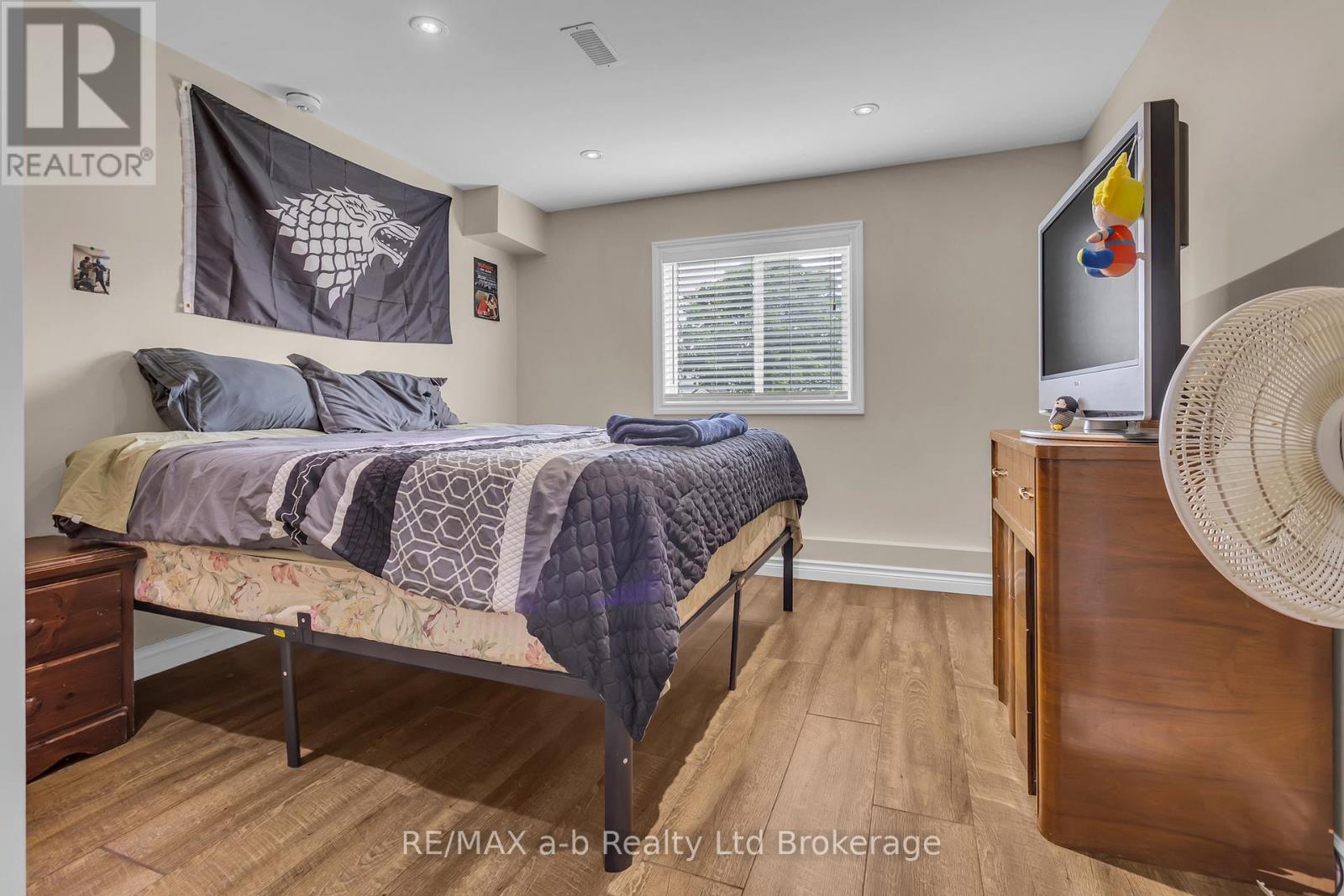 54 Pebble Beach Court, Woodstock (Woodstock - South), Ontario  N4S 8X2 - Photo 28 - X13633828