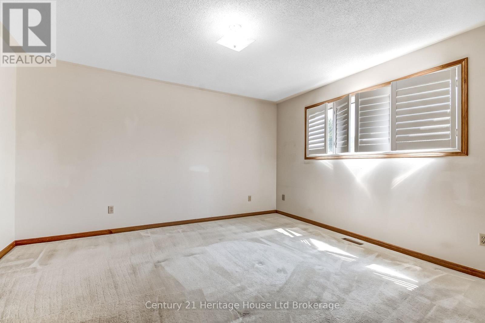 137 Fifth Avenue, Woodstock (Woodstock - South), Ontario  N4S 8V6 - Photo 15 - X13634426