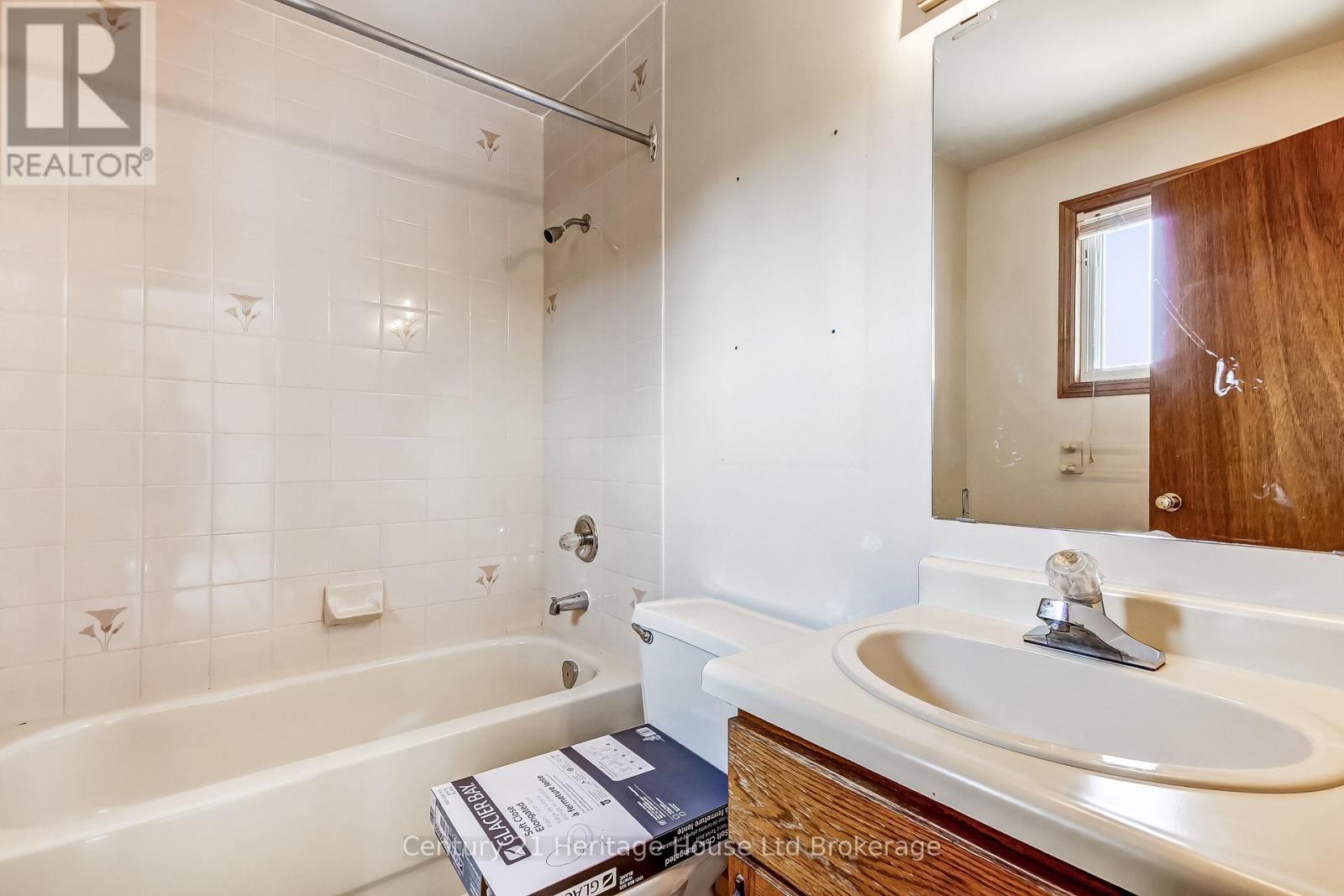 137 Fifth Avenue, Woodstock (Woodstock - South), Ontario  N4S 8V6 - Photo 17 - X13634426