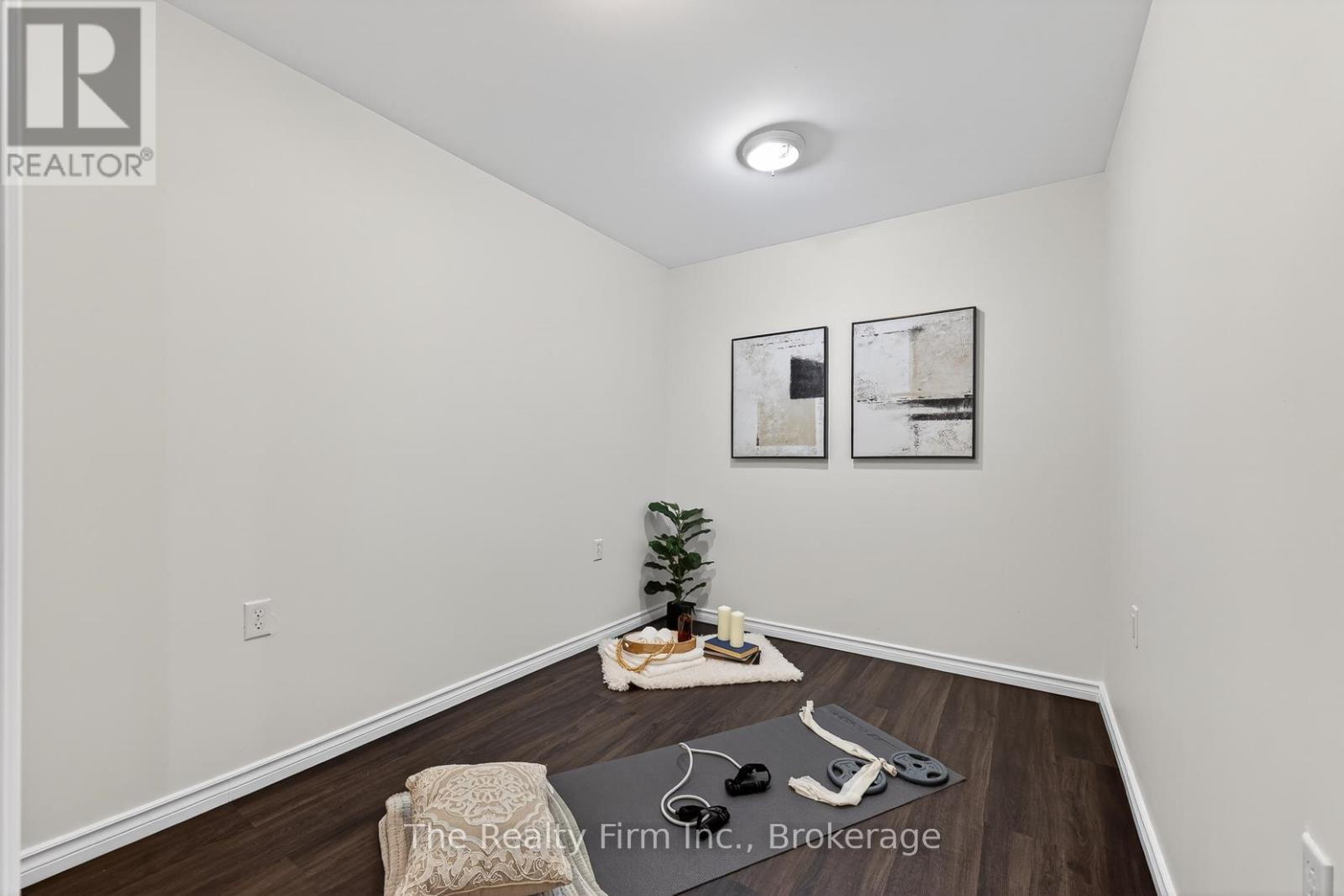 48 Naskapi Street, Woodstock (Woodstock - North), Ontario  N4T 1G6 - Photo 23 - X13640636