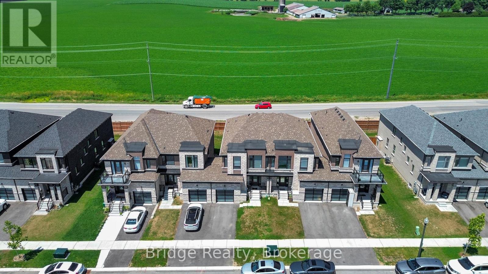 892 Sobeski Avenue, Woodstock (Woodstock - North), Ontario  N4T 0N7 - Photo 2 - X13643130