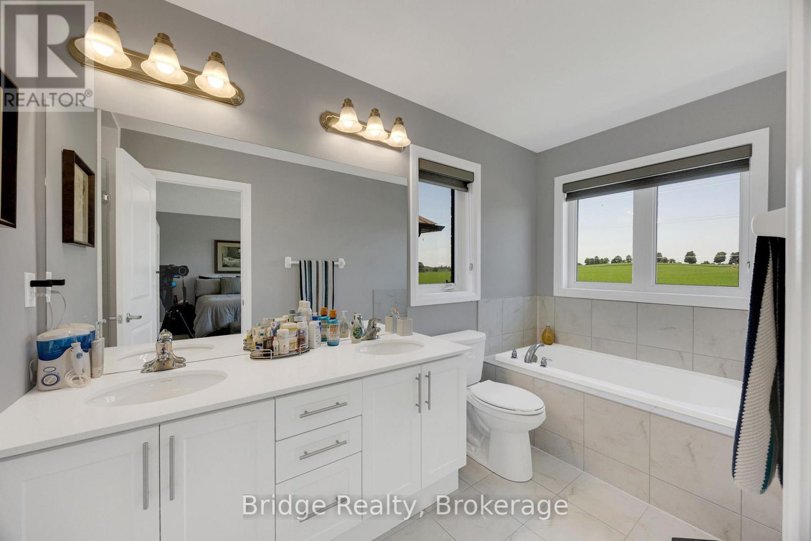892 Sobeski Avenue, Woodstock (Woodstock - North), Ontario  N4T 0N7 - Photo 27 - X13643130