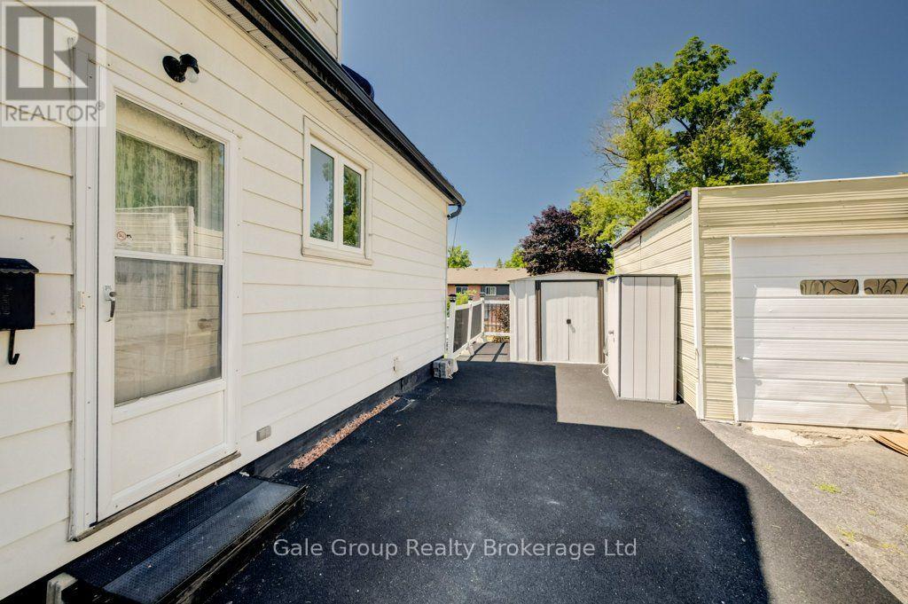 20 Dover Street, Woodstock (Woodstock - South), Ontario  N4S 3L8 - Photo 6 - X13643658