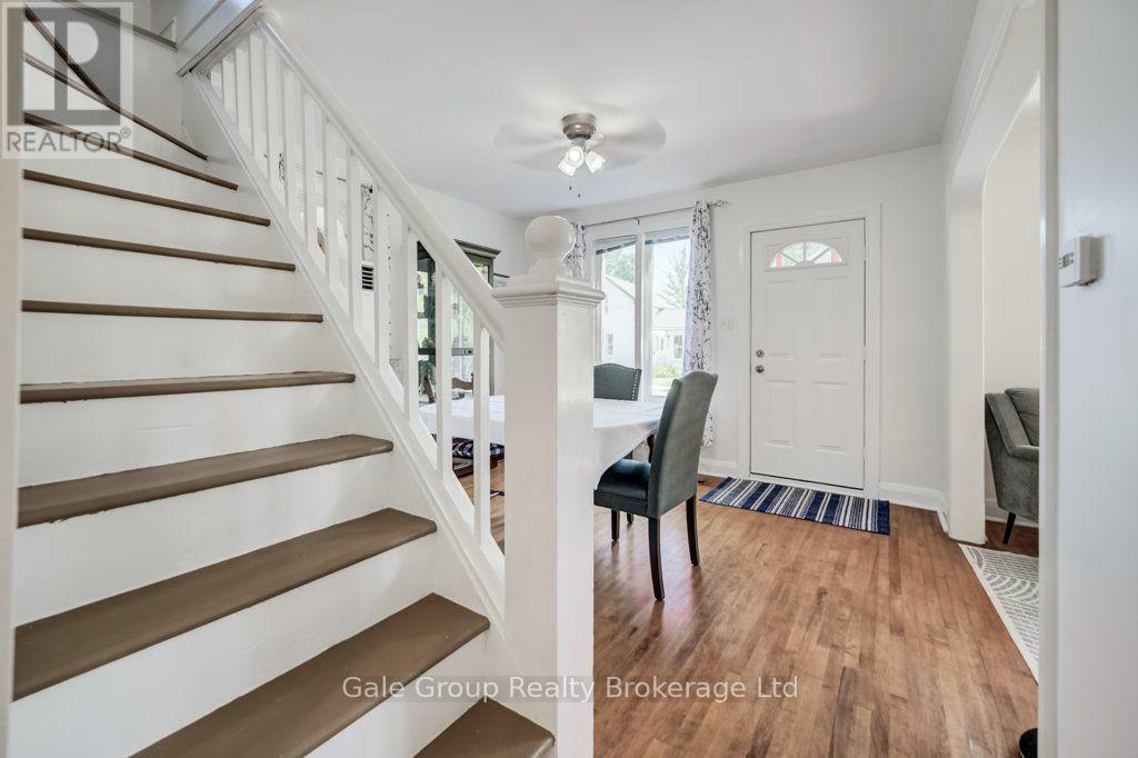 20 Dover Street, Woodstock (Woodstock - South), Ontario  N4S 3L8 - Photo 7 - X13643658