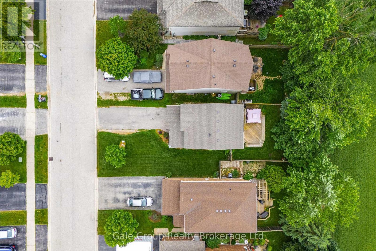 116 Gibbons Drive, Centre Wellington (Fergus), Ontario  N1M 3W2 - Photo 38 - X13646344