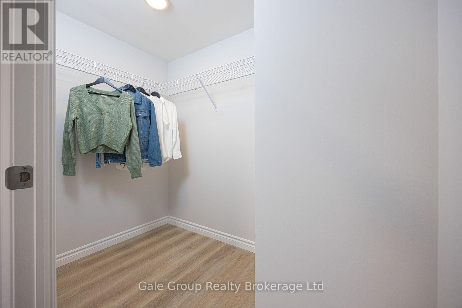 215 - 425 Watson Parkway N, Guelph (Grange Road), Ontario  N1E 7K5 - Photo 29 - X13647626