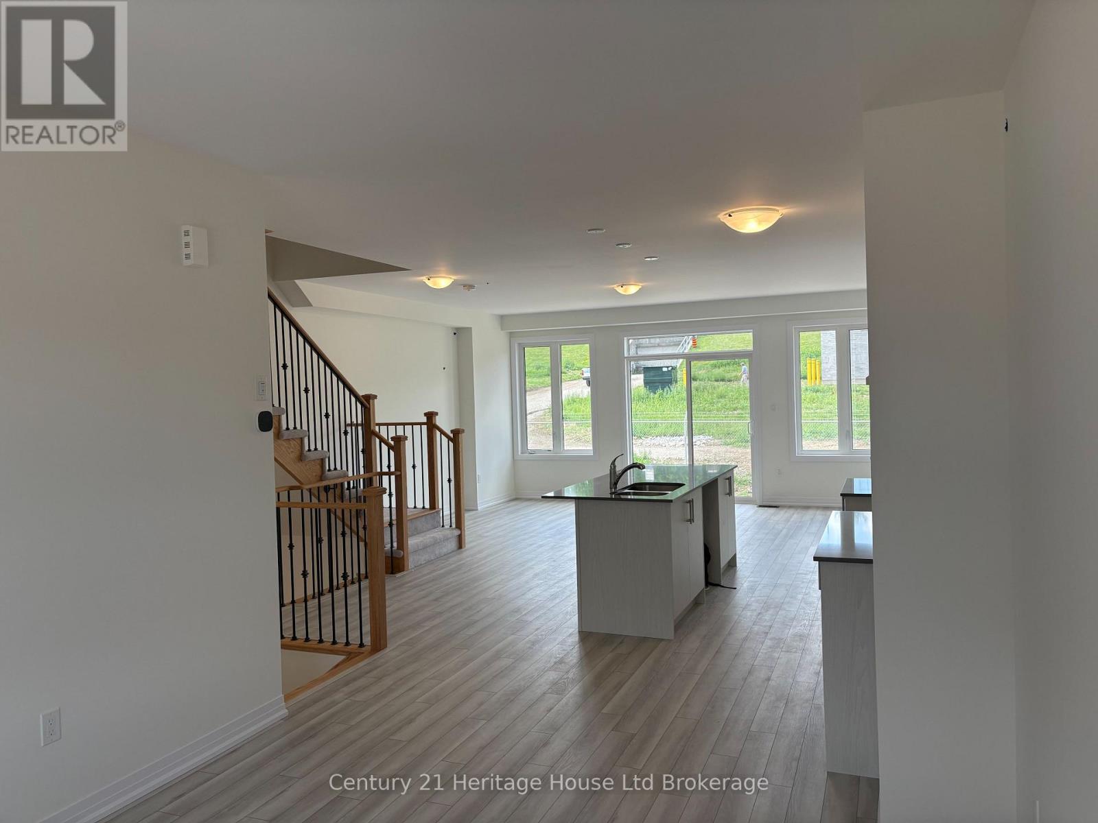 464 Jack Wilford Way, Woodstock (Woodstock - South), Ontario  N4S 7V6 - Photo 10 - X13649970