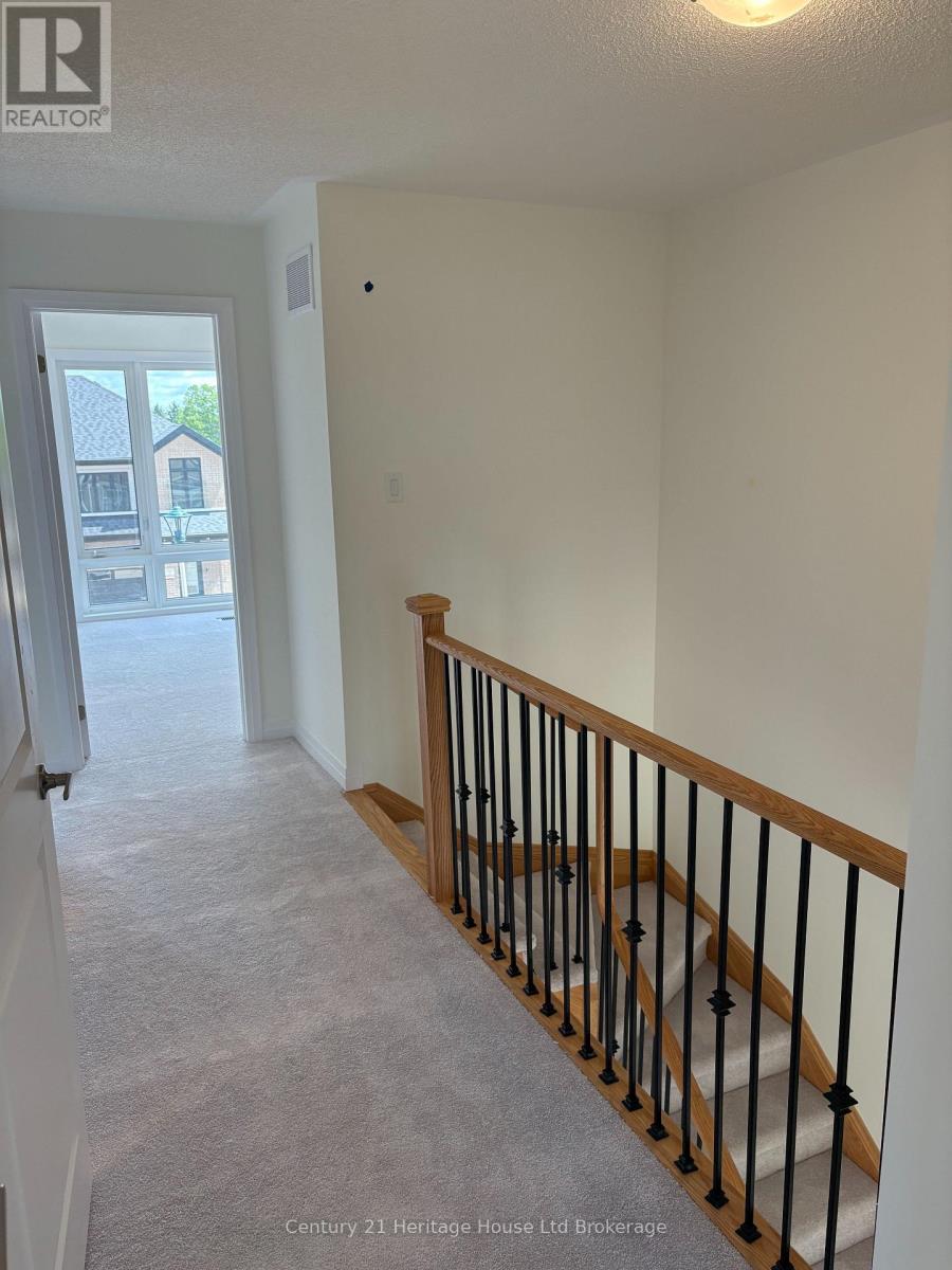 464 Jack Wilford Way, Woodstock (Woodstock - South), Ontario  N4S 7V6 - Photo 12 - X13649970