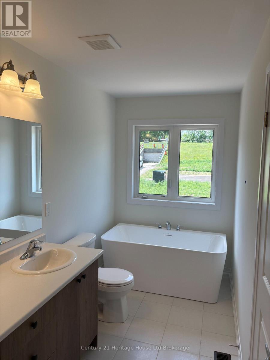 464 Jack Wilford Way, Woodstock (Woodstock - South), Ontario  N4S 7V6 - Photo 22 - X13649970