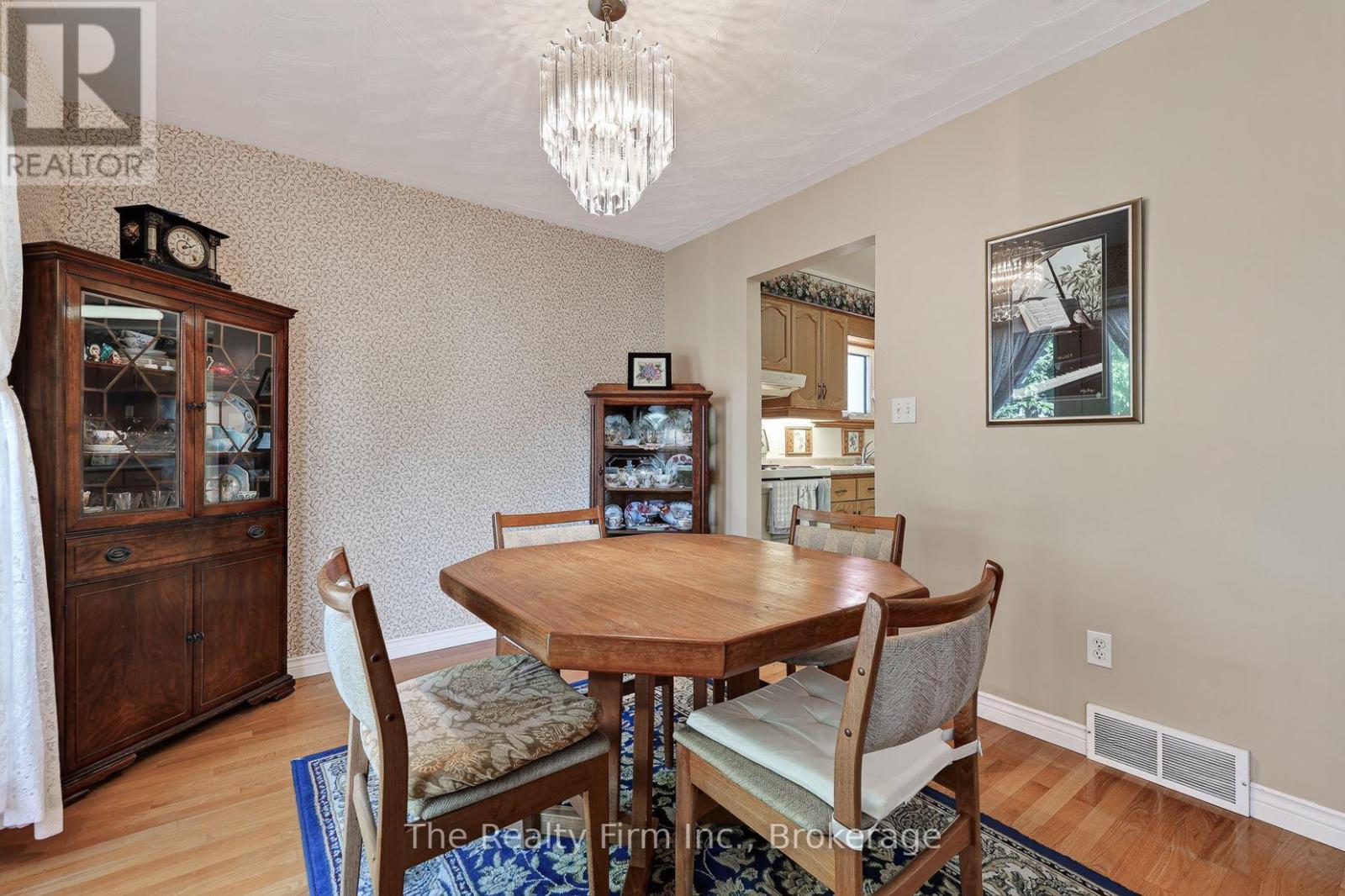 573 Lansdowne Avenue, Woodstock (Woodstock - North), Ontario  N4T 1R6 - Photo 9 - X13656770