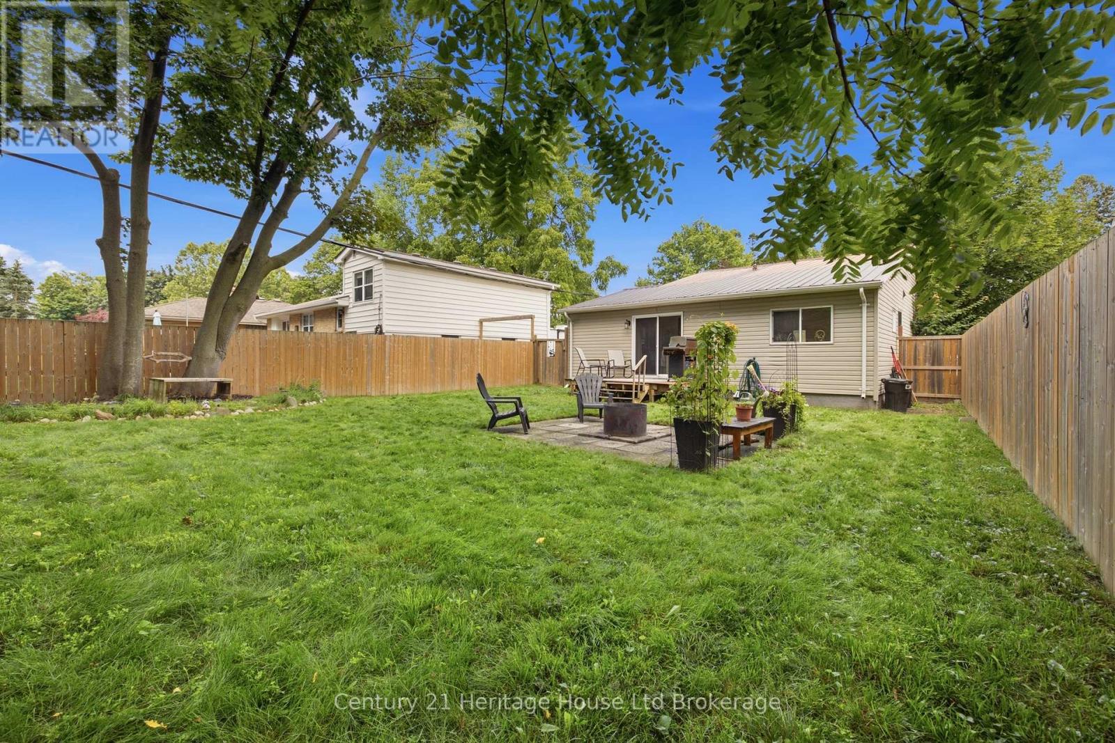 674 Hayball Street, Woodstock (Woodstock - North), Ontario  N4S 4Z4 - Photo 18 - X13657836