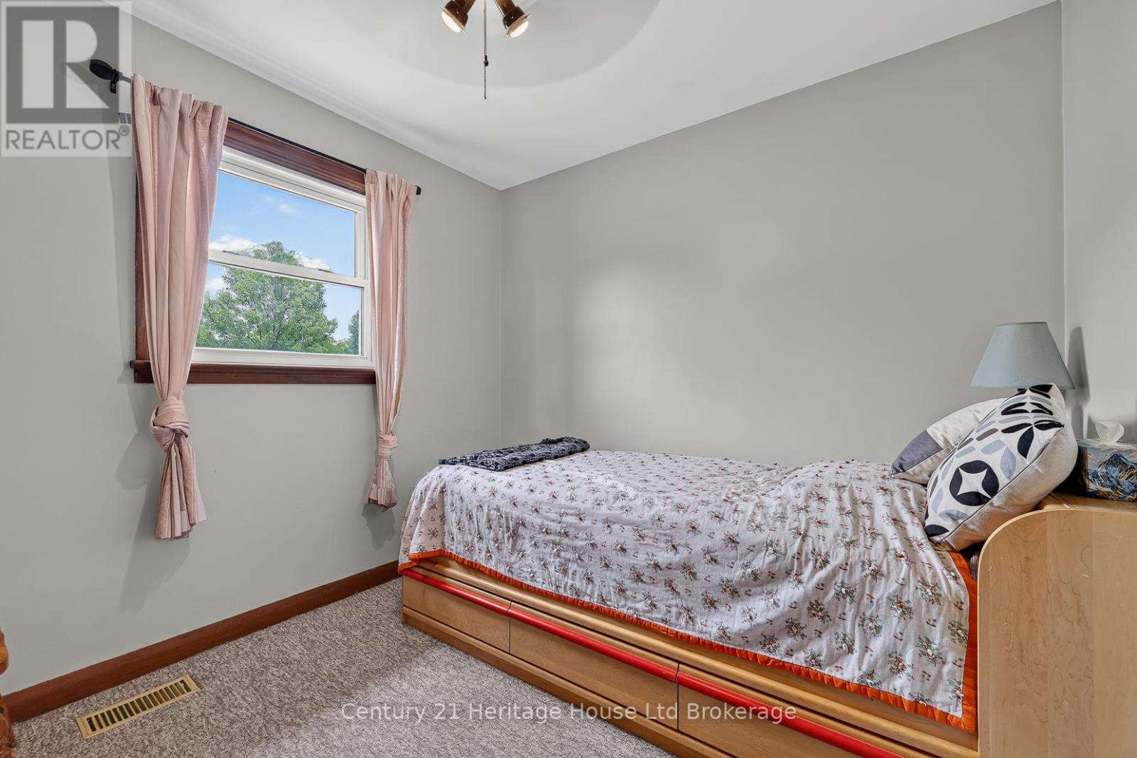 209 Butler Street, Woodstock (Woodstock - South), Ontario  N4S 3A8 - Photo 15 - X13658166