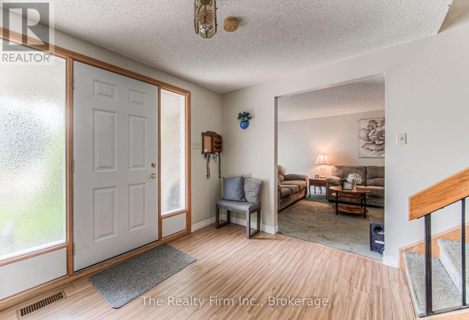 82 Roseneath Crescent, Kitchener, Ontario  N2E 1V9 - Photo 2 - X13659240