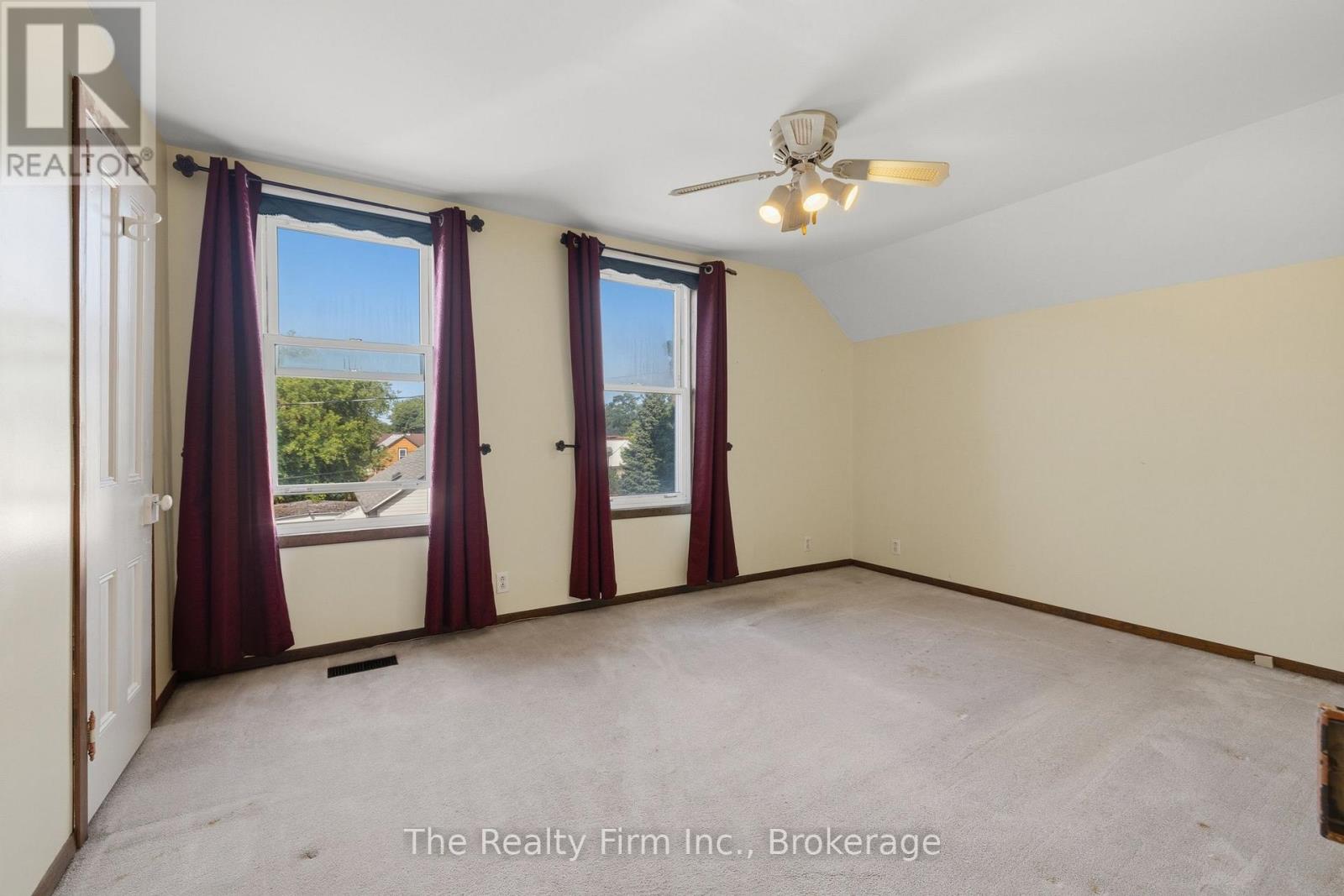 17 Douglas Street, Woodstock (Woodstock - South), Ontario  N4S 2Y1 - Photo 16 - X13659840