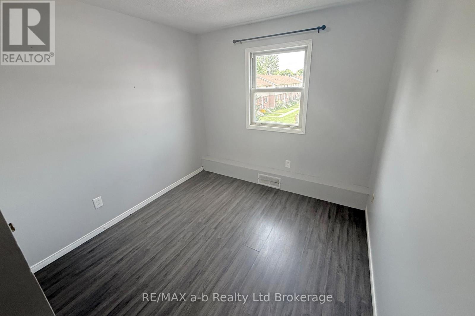 36 - 64 Hiawatha Road, Woodstock (Woodstock - North), Ontario  N4T 1P4 - Photo 20 - X13659970