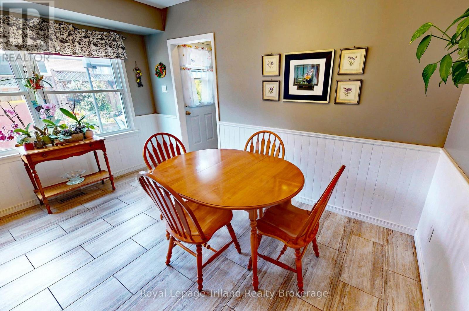 773 Gladstone Drive, Woodstock (Woodstock - North), Ontario  N4S 5T1 - Photo 10 - X13660048