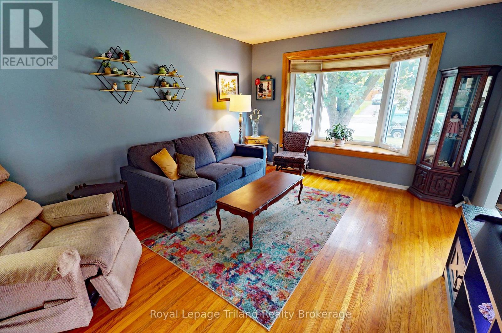 773 Gladstone Drive, Woodstock (Woodstock - North), Ontario  N4S 5T1 - Photo 3 - X13660048