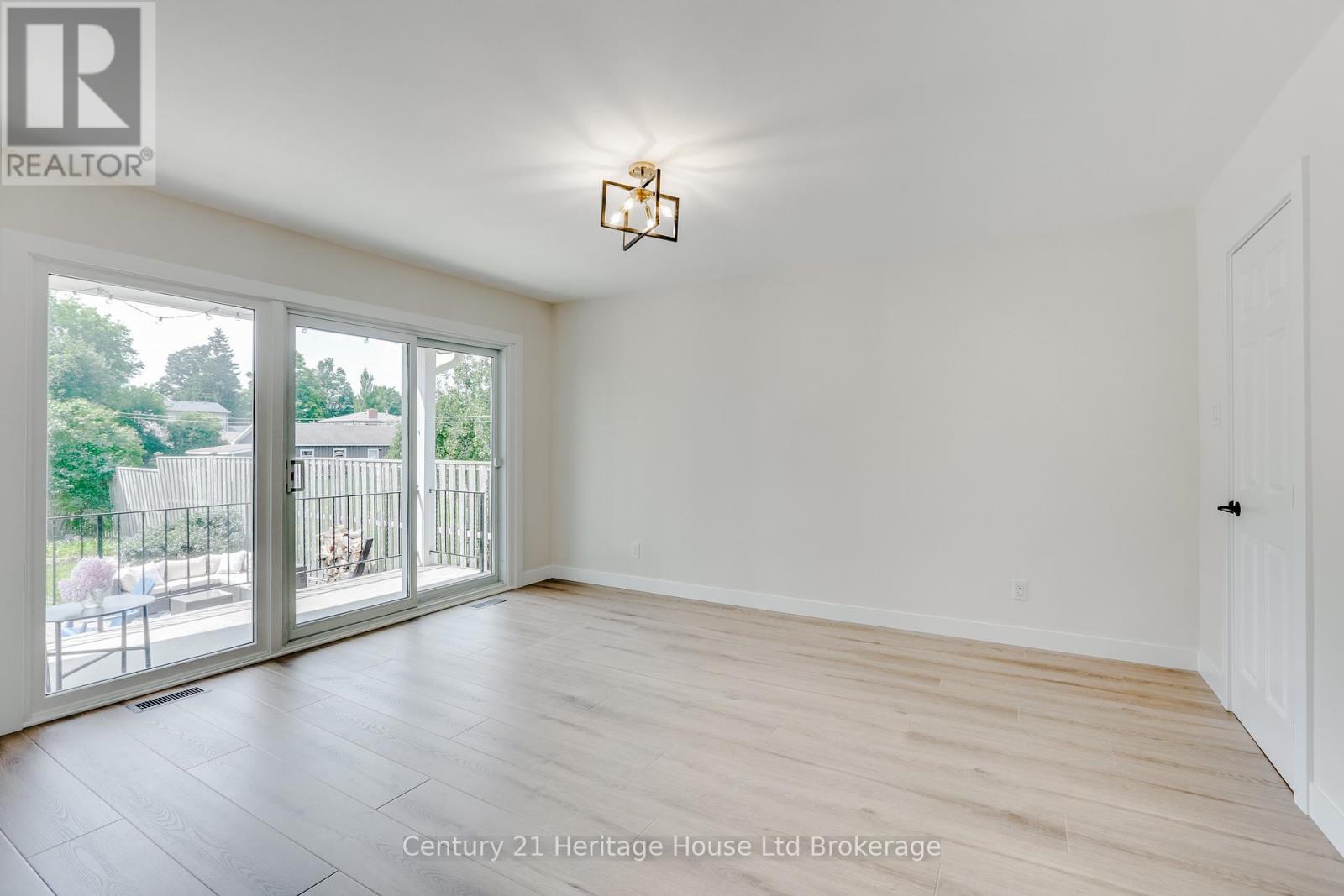 98 Maud Street, Woodstock (Woodstock - South), Ontario  N4S 3Y6 - Photo 13 - X13663742