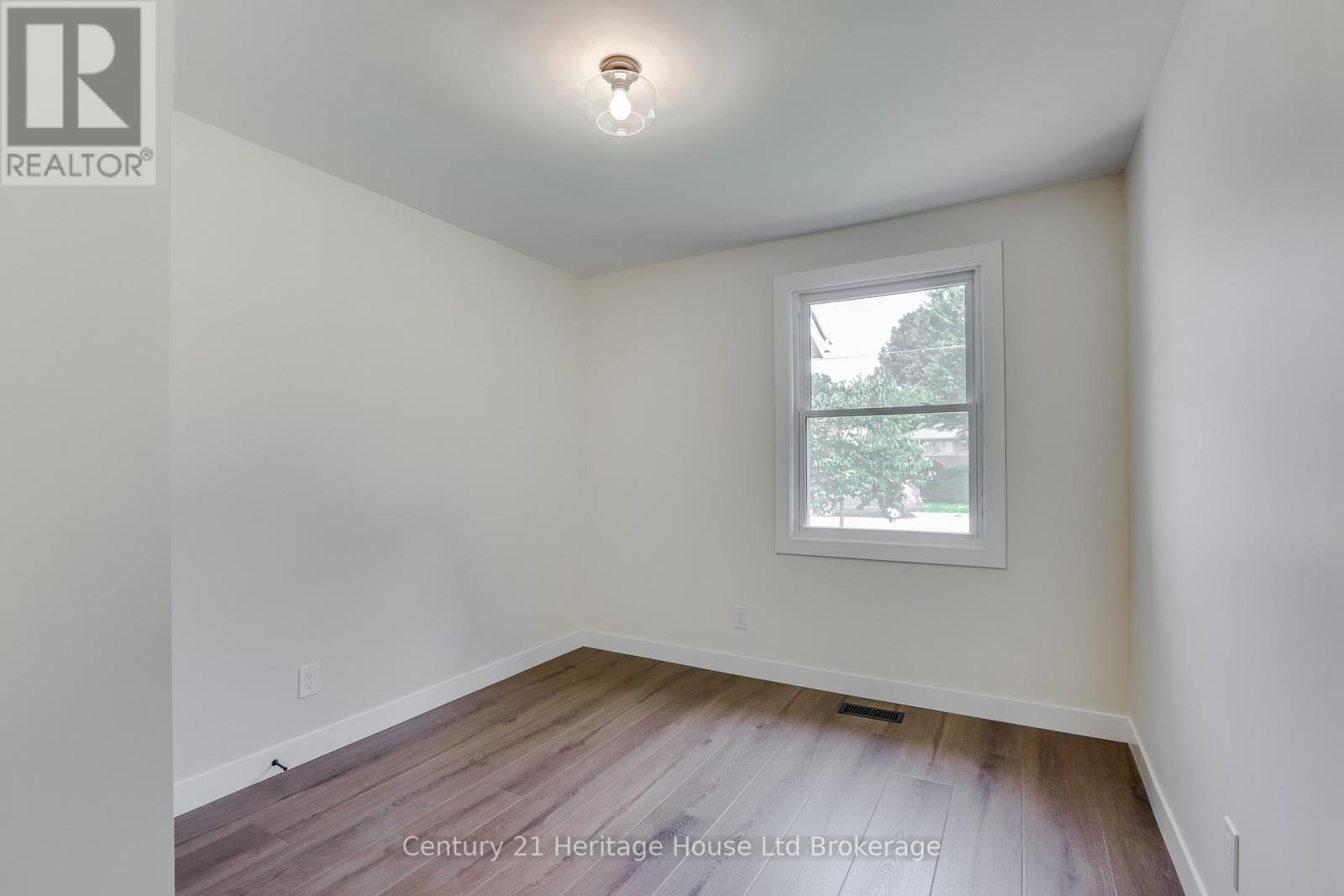 98 Maud Street, Woodstock (Woodstock - South), Ontario  N4S 3Y6 - Photo 23 - X13663742