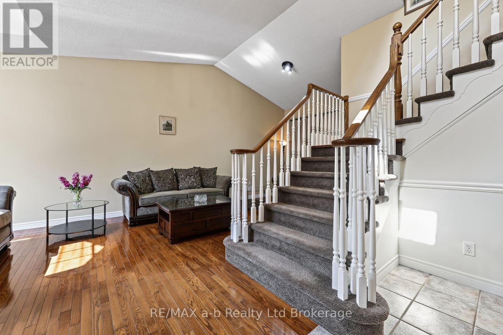 72 Indian Road, Woodstock (Woodstock - North), Ontario  N4T 1R5 - Photo 17 - X13665188